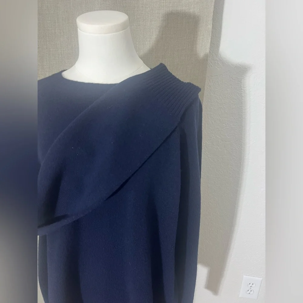 J. Crew 100% Lambs Wool‎ Crew Neck Sweater  Dark Blue Size XL